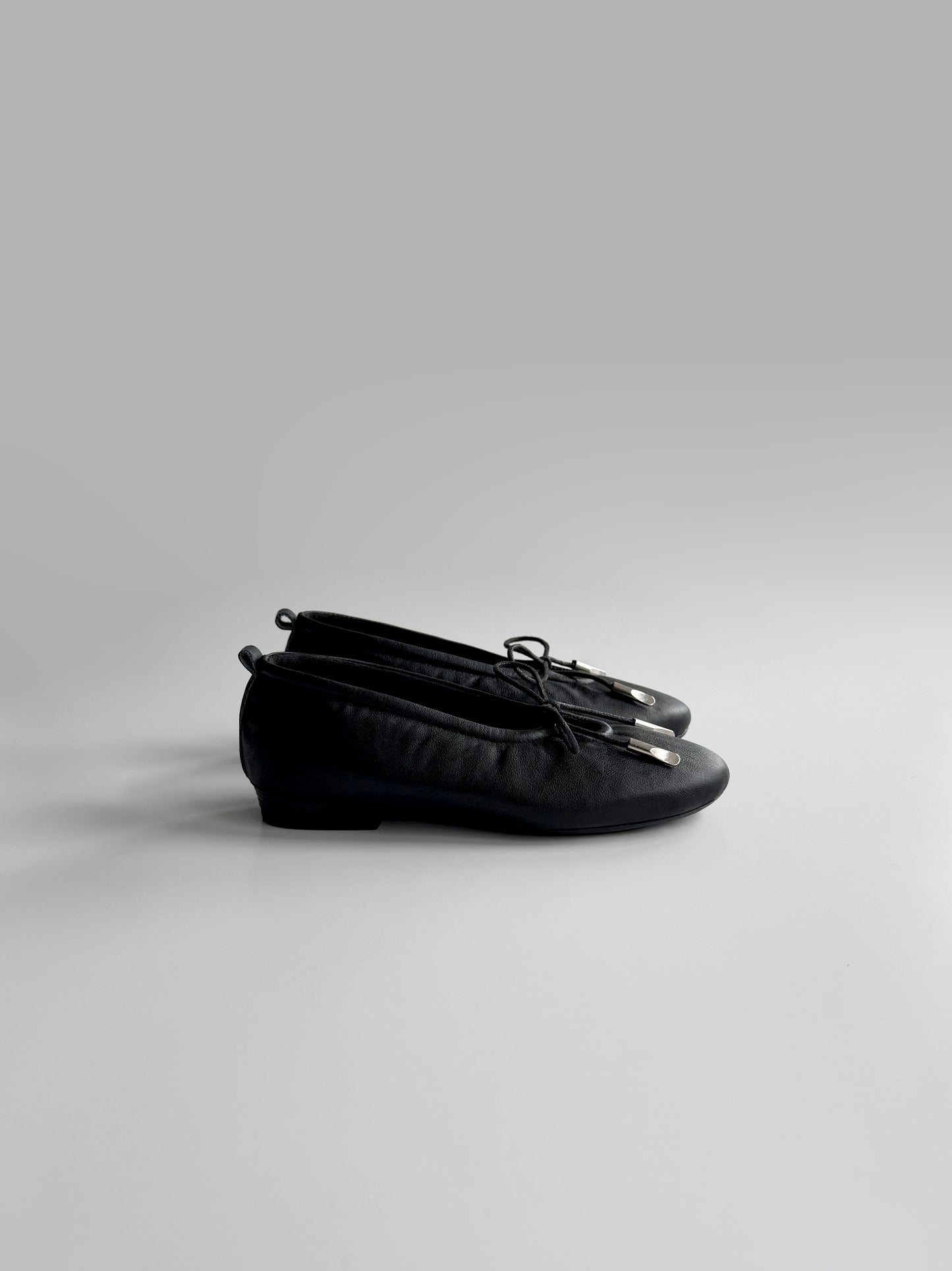 Majadera Black