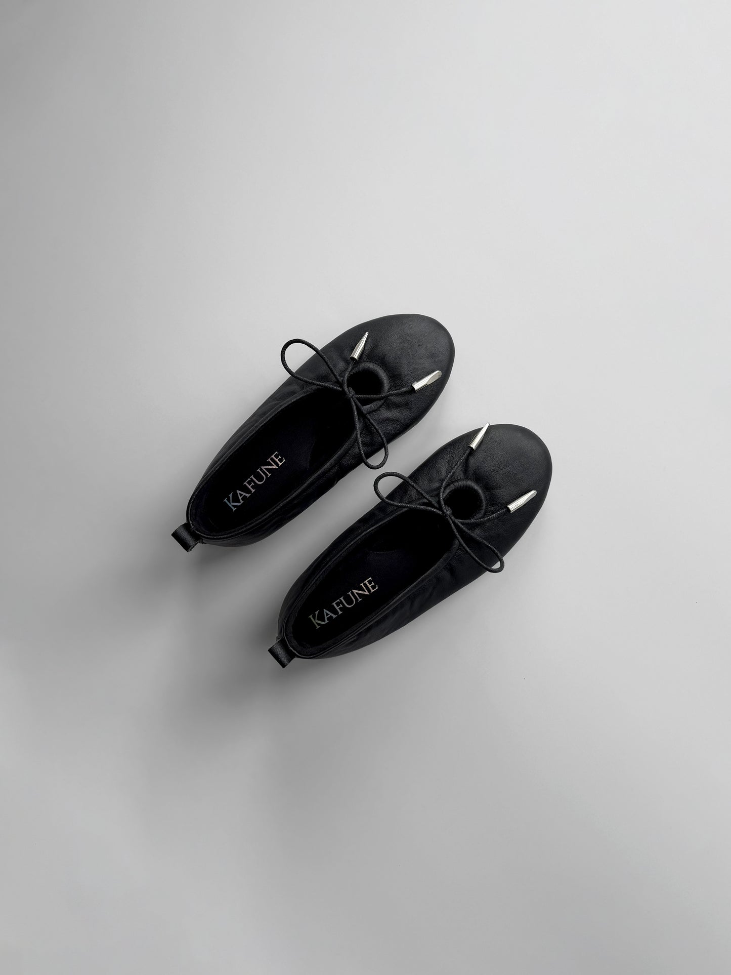 Majadera Black